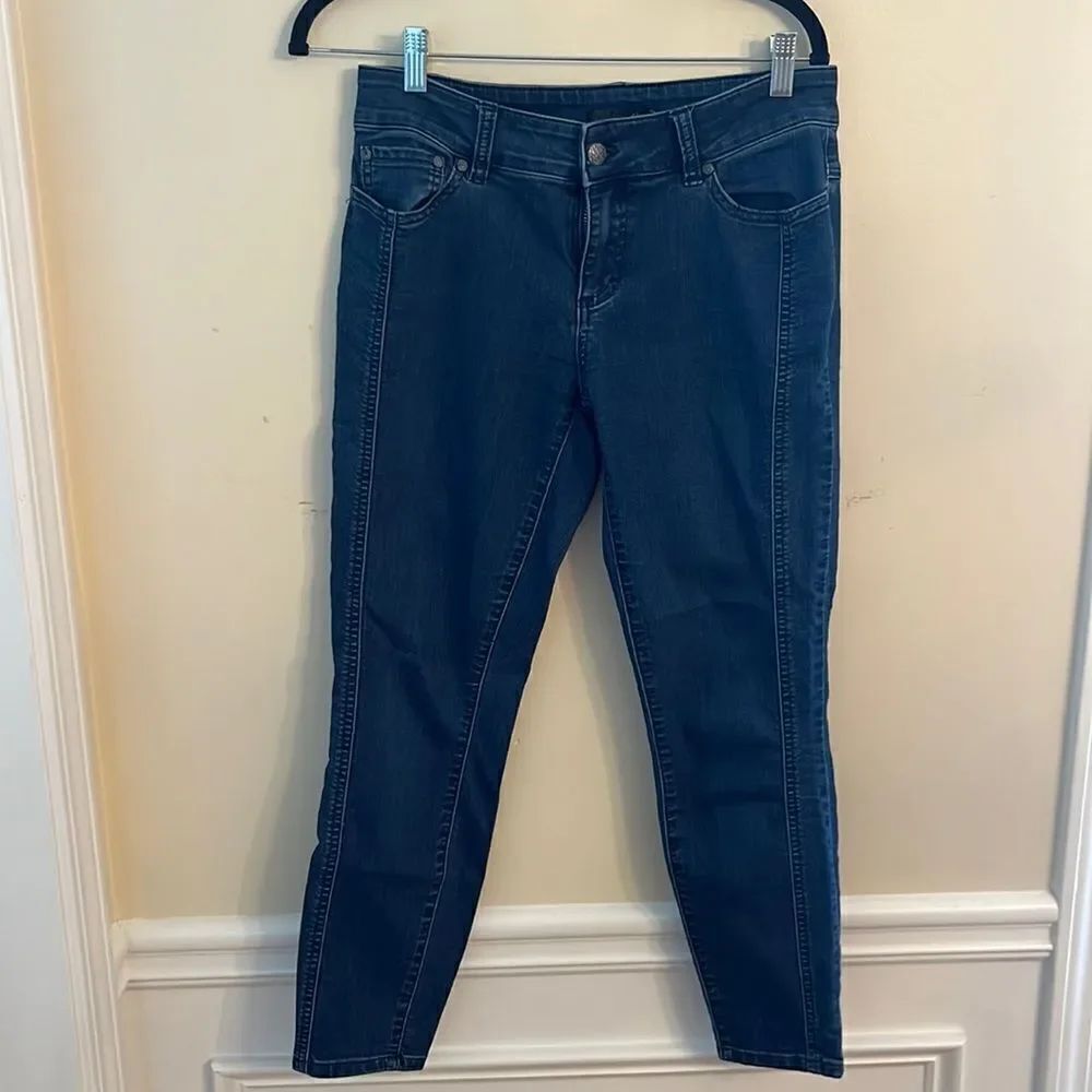 Prana Skinny Jean w/ Front Seam Detail